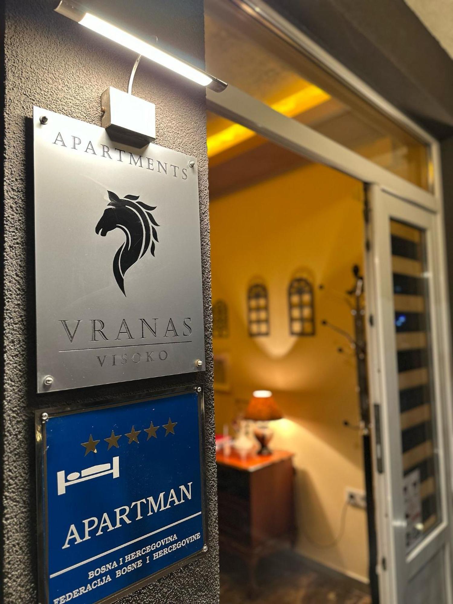 Apartments Vranas 维索科 外观 照片